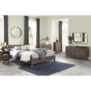  Size_Queen -- Signature Design by Ashley Calverson Platform Bed IMAGE 5