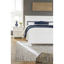  Size_Queen -- Signature Design by Ashley Fortman Panel Bed IMAGE 8