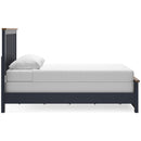  Size_Queen -- Signature Design by Ashley Landocken Panel Bed IMAGE 3