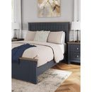  Size_Queen -- Signature Design by Ashley Landocken Panel Bed IMAGE 8