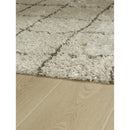  Size_7'10" x 10'3" -- Signature Design by Ashley Wrenlow Rug IMAGE 4
